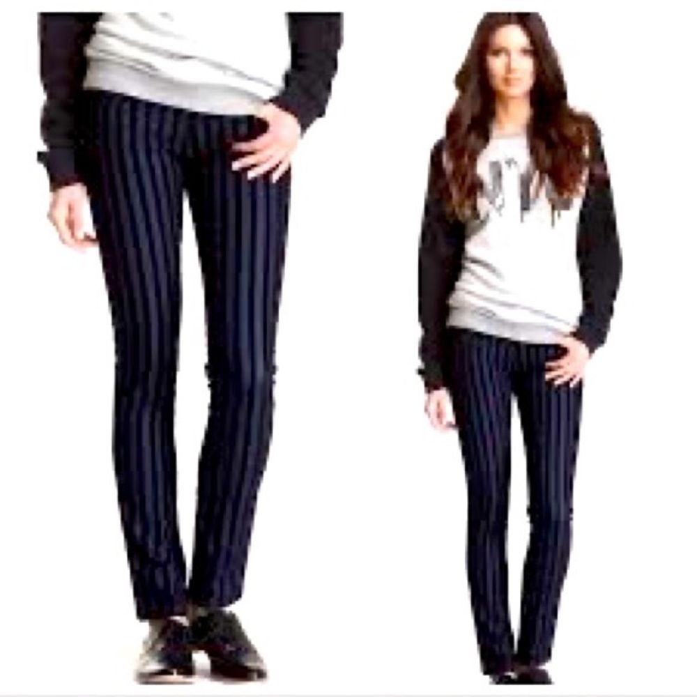 Romeo & Juliet Couture Blue Black Velvet Striped Jeans 31